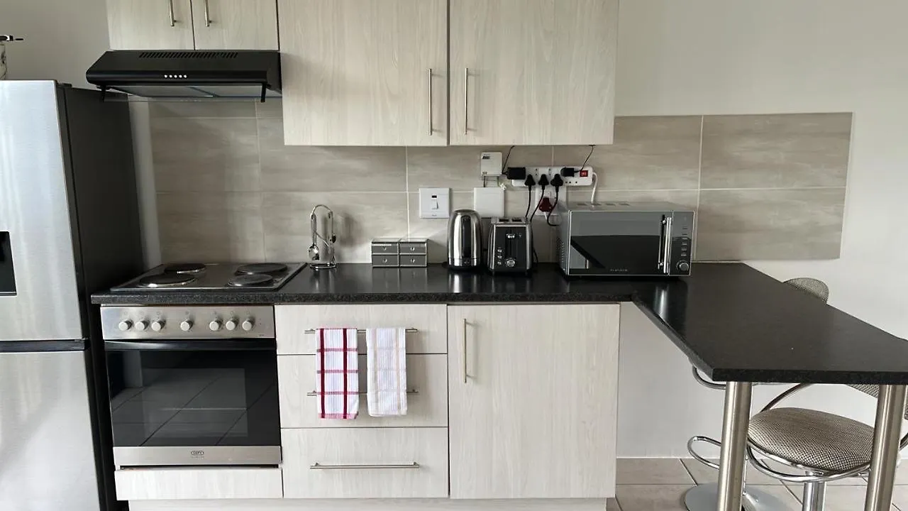 The Square Luxury Duplex Apartment Springfield 0*,  South Africa